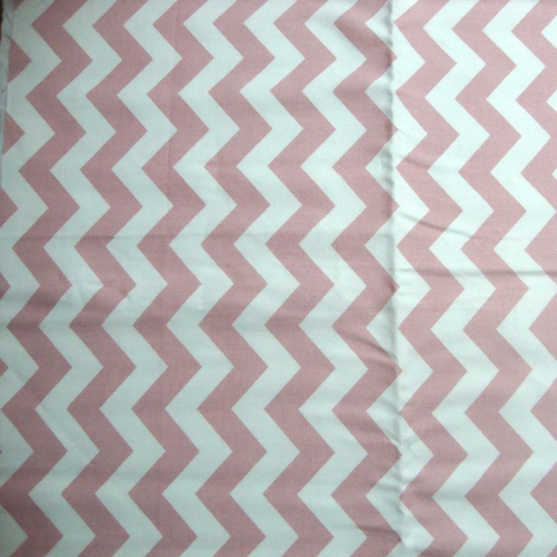 Tecido Algodão Chevron Rosa e Branco - Outlet