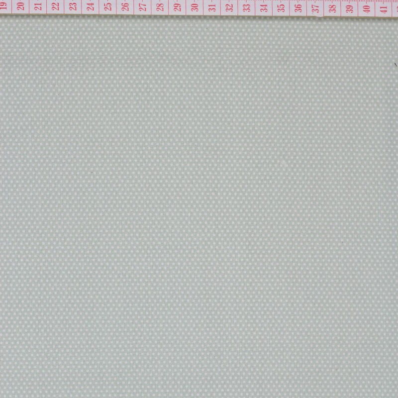 Tecido Cambraia com Pintinhas Brancas em Fundo Verde Bébé