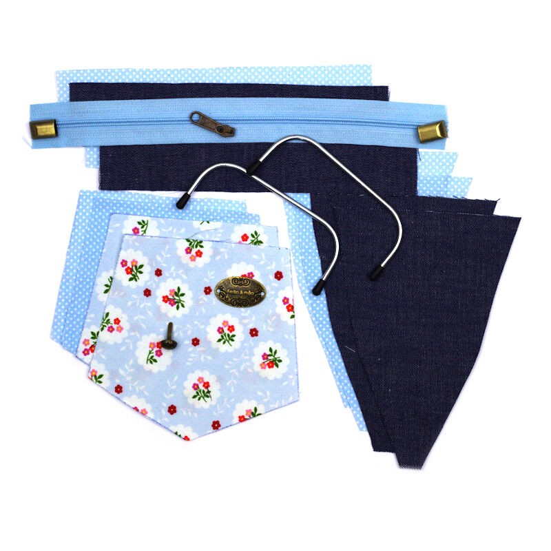 Mini Bolsa de Maquiagem com Boca de Lobo - Kit6