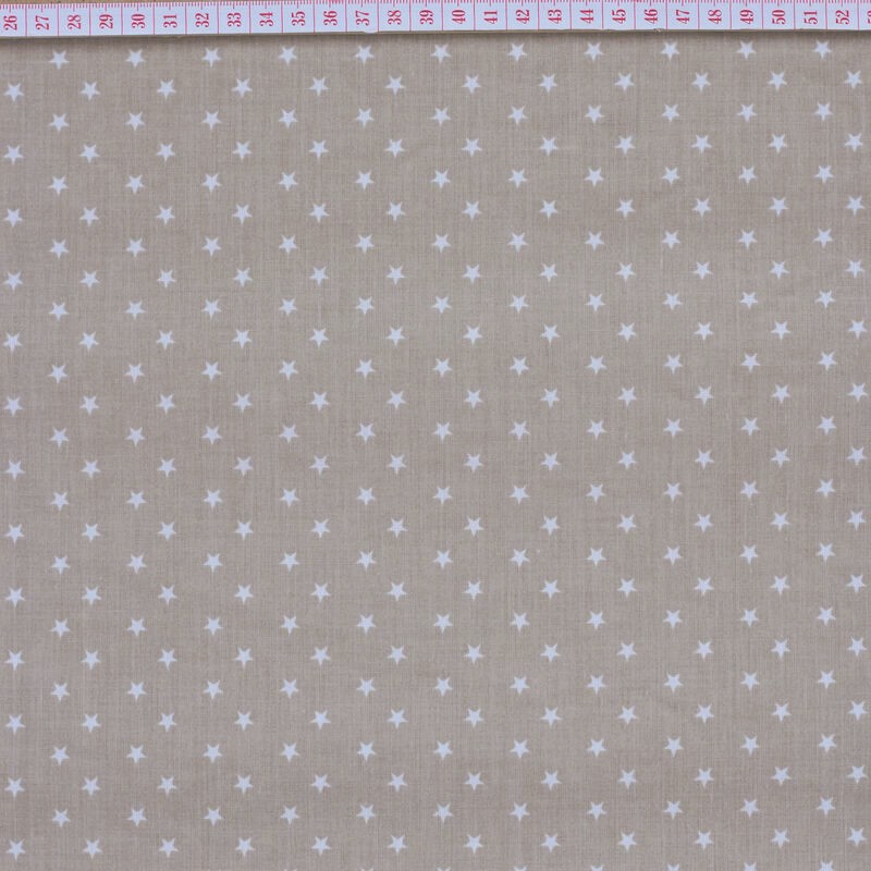 White big stars in cream