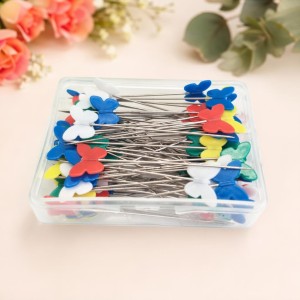 Caixa de Alfinetes Patchwork Borboletas com 50 alfinetes