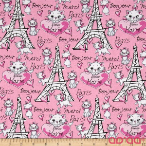 Tecido de Algodão com Gatos Marie Disney Aristogatos com Torre Eiffel Paris em Fundo Rosa Claro