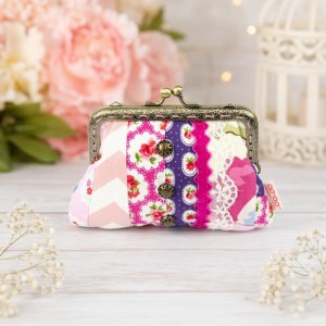 Bolsinha Porta Moedas 18