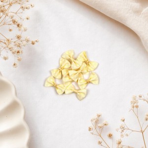 Laço Creme Pintas Brancas 3,5cm