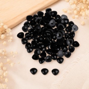 Nariz de bonecos preto triângular para colar 11X14mm