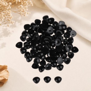 Nariz de bonecos preto triângular para colar 6X8mm