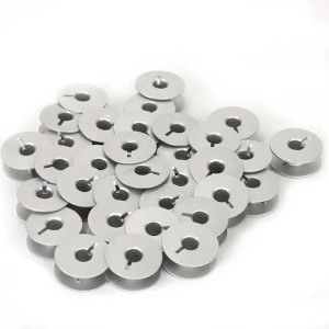 Canelas ou Bonine de Metal para Máquina de Costura Industrial com 20mm x 9mm